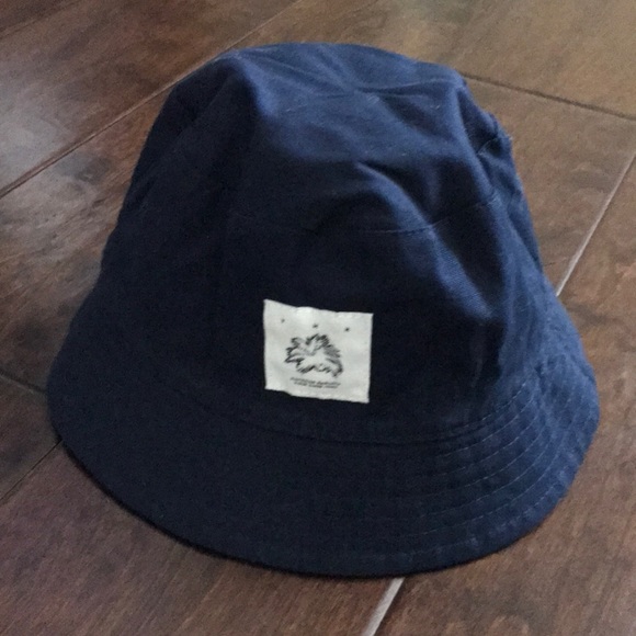 h&m fisherman beanie